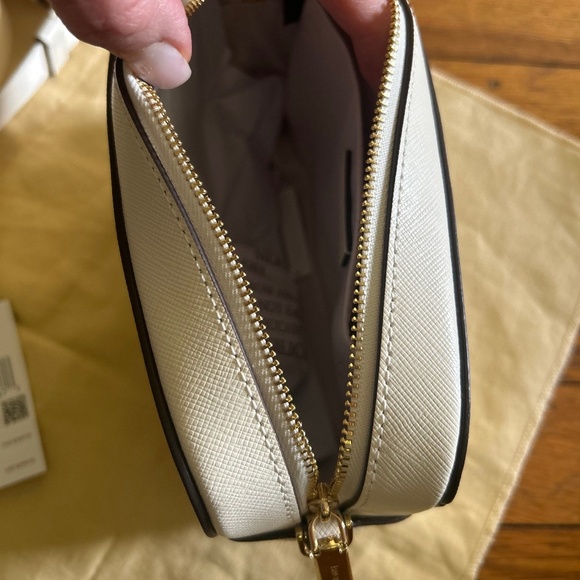 Kate Spade Madison Perforated Camera Crossbody Bag - Picture 7 of 8